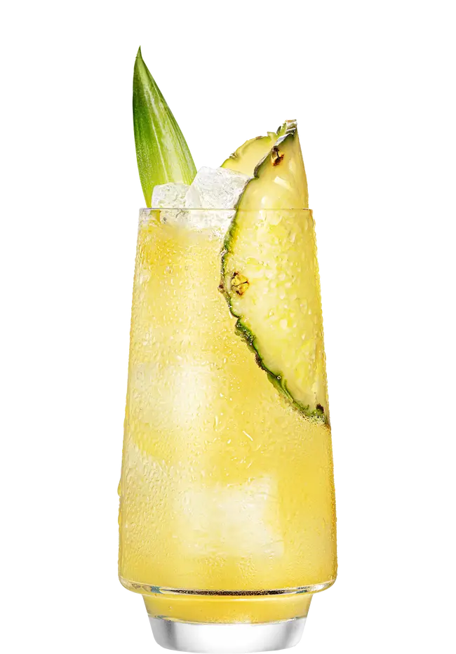 Malibu pineapple and pineapple juice