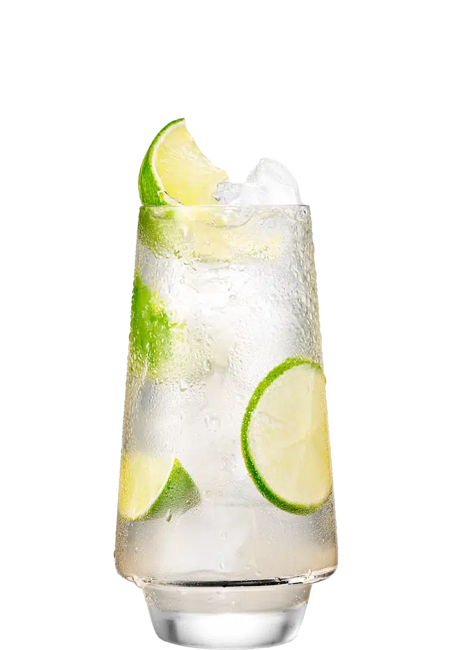 Malibu drink with lime